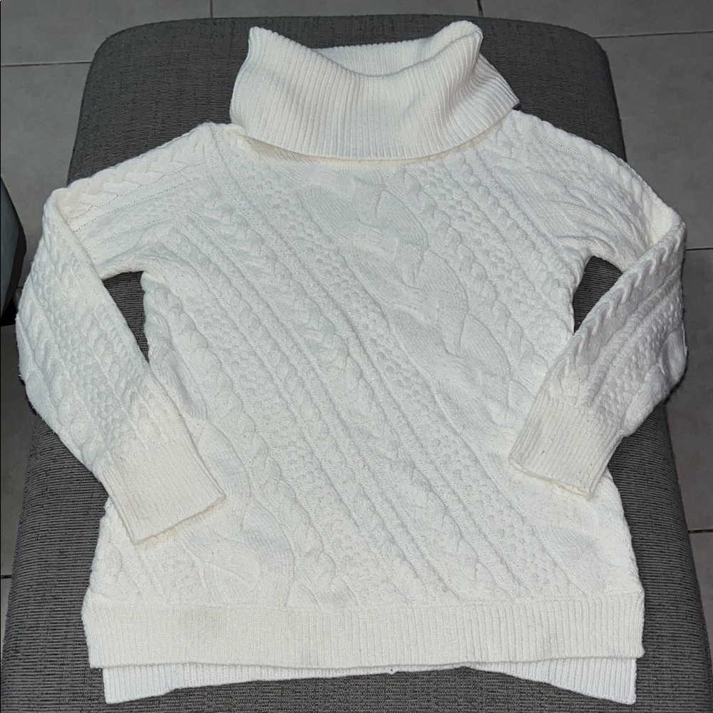 Women's Cable Knit Turtleneck Sweater